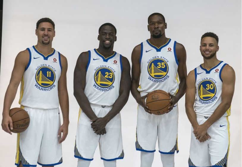 全运会丨排球——女子成年组小组赛：江苏队胜云南队（全运会女排成年组小组赛：江苏战胜云南）