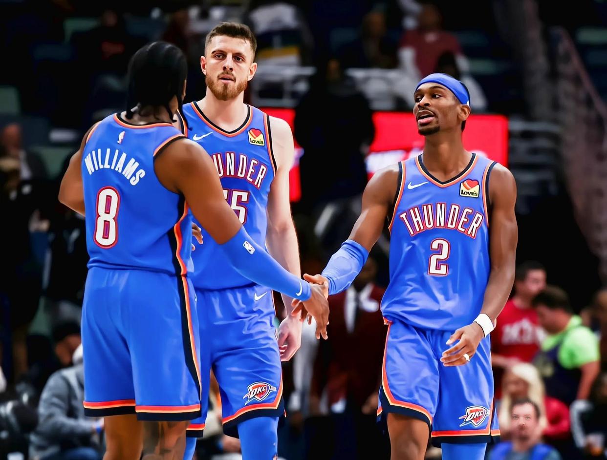 凯恩补时绝平，拜仁德甲对阵柏林联合仍保持不败（凯恩读秒扳平，拜仁德甲战柏林联合仍未尝败绩）