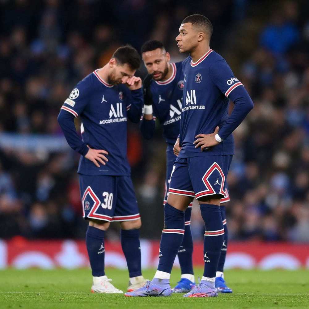 罗德里戈欧冠对曼城打入5球，仅次于梅西、姆巴佩、本泽马（欧冠战曼城斩获5球，罗德里戈此项数据仅逊梅西、姆巴佩、本泽马）