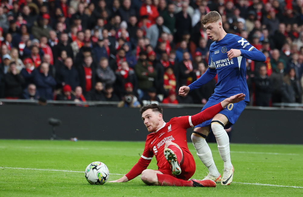 湖人队这赛季打关键球挺稳啊！（湖人本季关键时刻表现稳健）