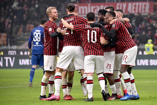 切尔西官网更新一线队名单，斯特林、韦加等9名球员未在列（切尔西官网公布新一线队名单：斯特林、韦加等9人未入选）