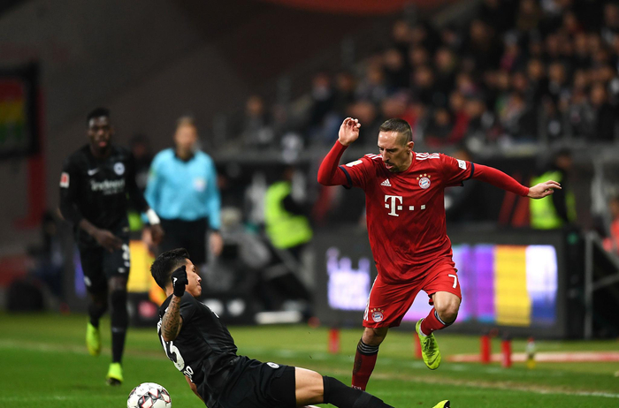 罗马诺：米兰之前就关注过帕尼切利，但白学堡1月不会卖（罗马诺：米兰早已考察帕尼切利，但白学堡一月无意出售）