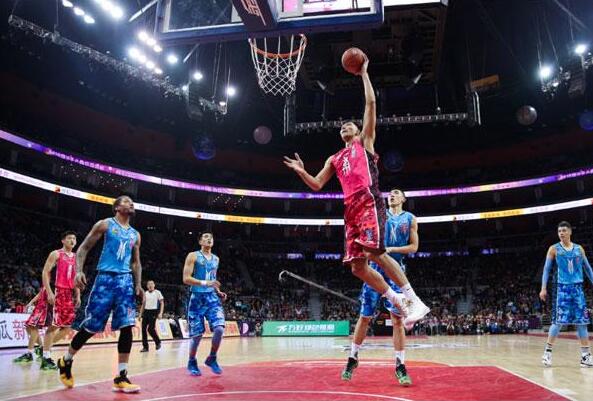 马卡：哈维-阿隆索在青年队时代曾两次拒绝毕包的邀约（马卡：哈维·阿隆索青训时期两度婉拒毕尔巴鄂的邀请）